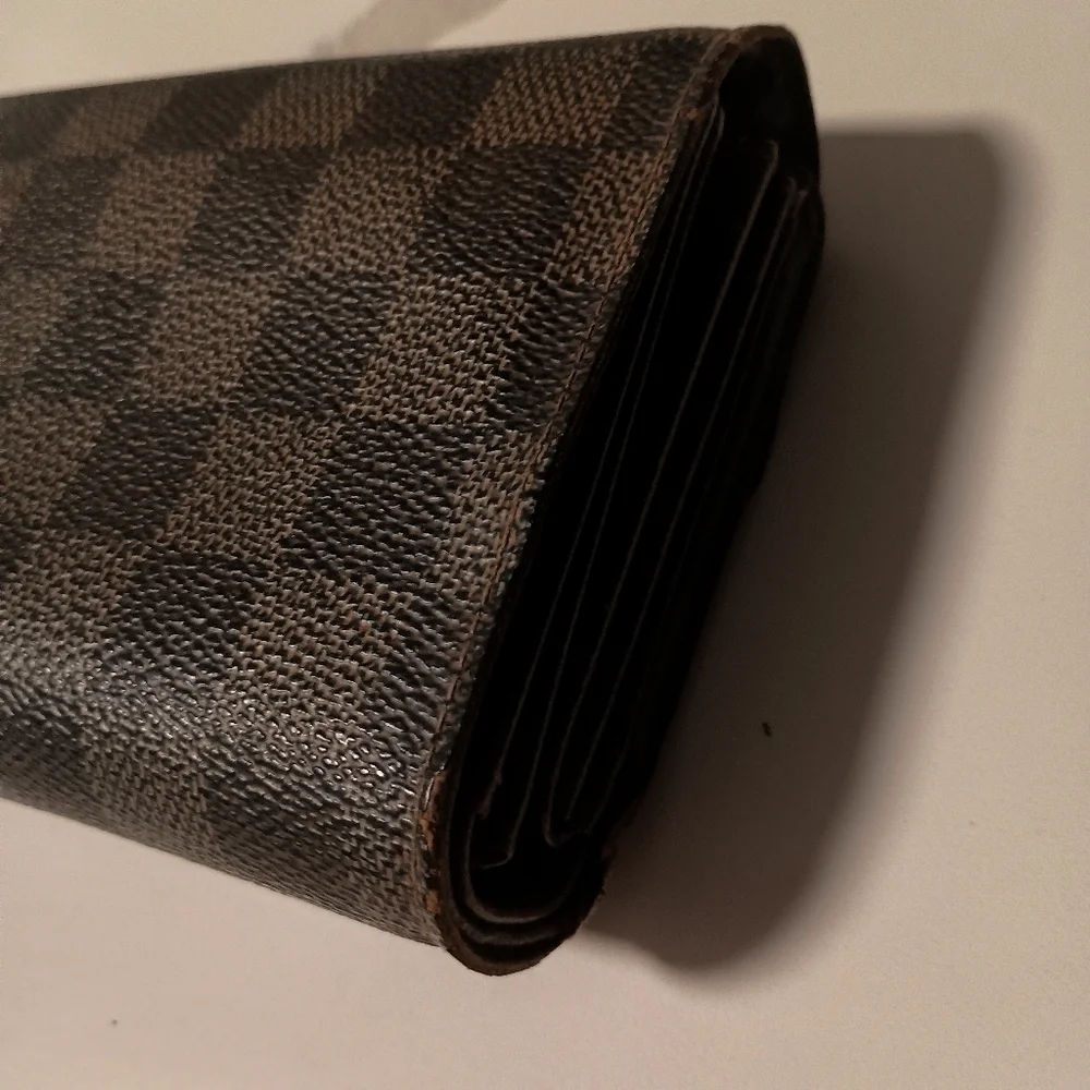 Authentic Louis Vuitton Louis Vuitton Tri-Fold Wallet Damier Porto Monogram